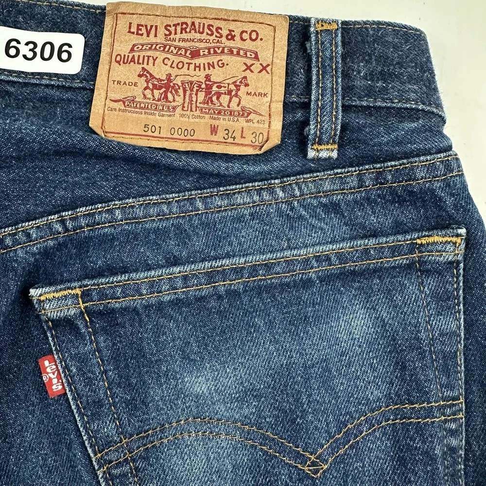 VTG 80s Levi’s 501 0000 Jeans Fit 32x28 Blue Dark Wash Whiskers Honeycombs USA